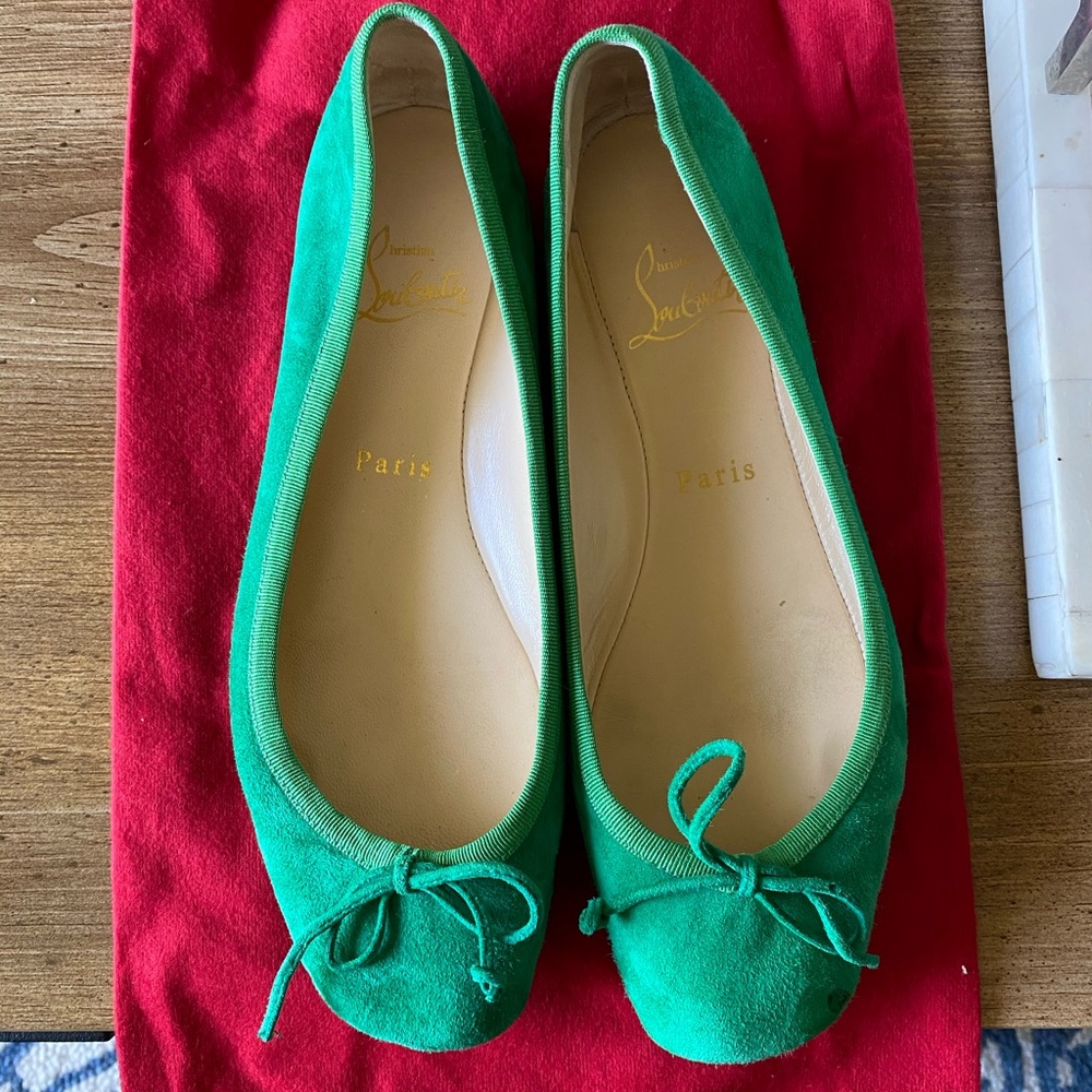 Christian Louboutin Flats 7.5